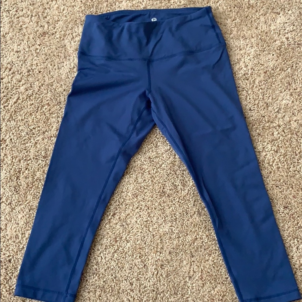 Cropped workout leggings